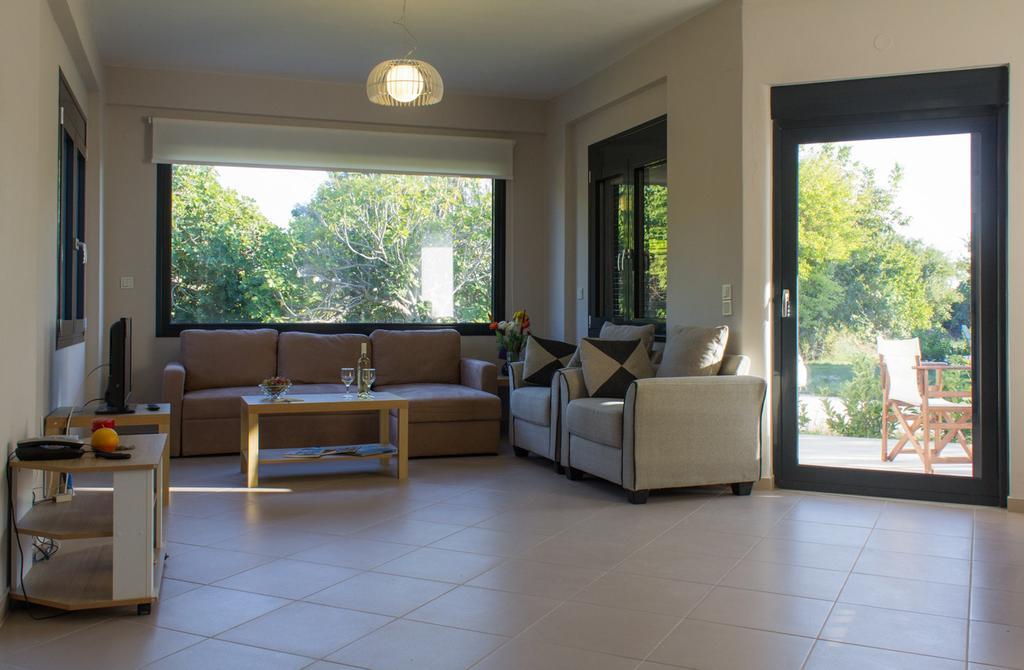 Perivoli House A Villa สกาลา เอเรโซ ภายนอก รูปภาพ